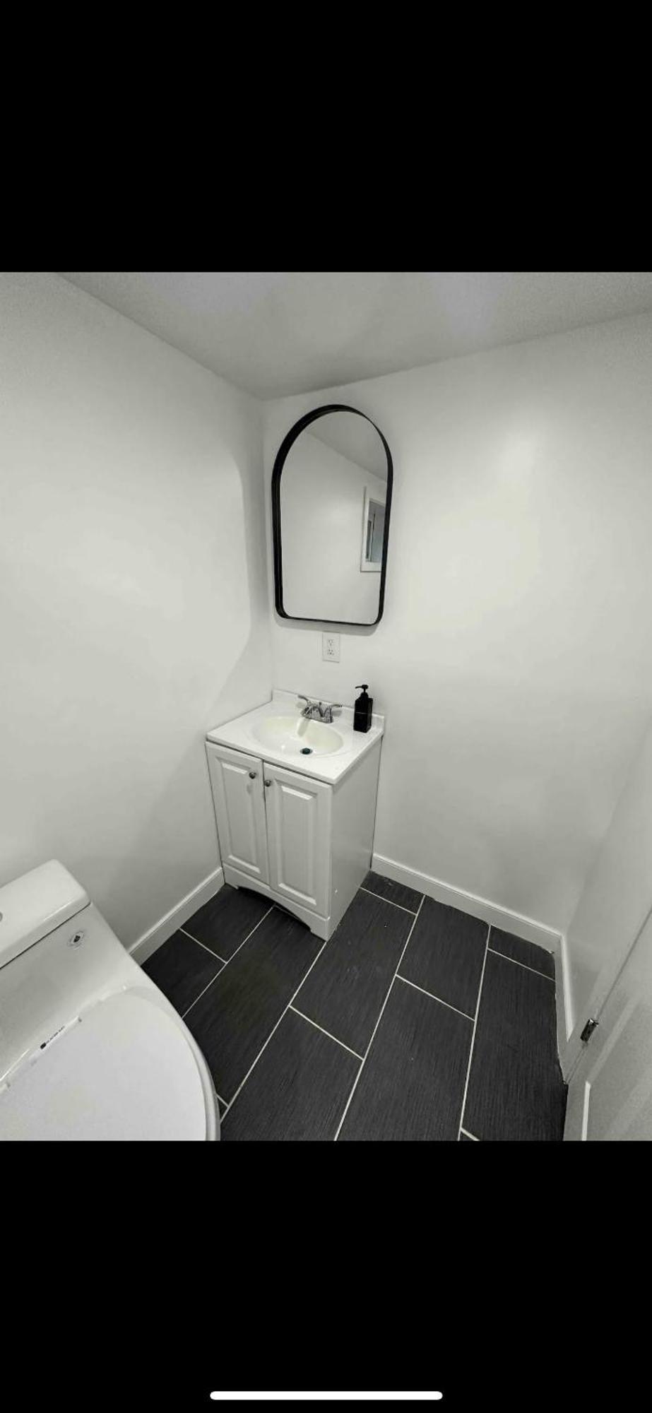 Lovely Basement 1-Bedroom With Free Parking Вашингтон Экстерьер фото